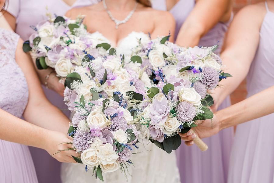 lavender wedding bouquet
