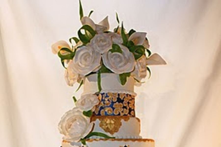 elegant wedding cake design