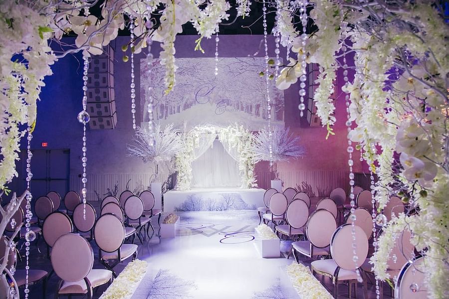 winter fairytale wedding theme