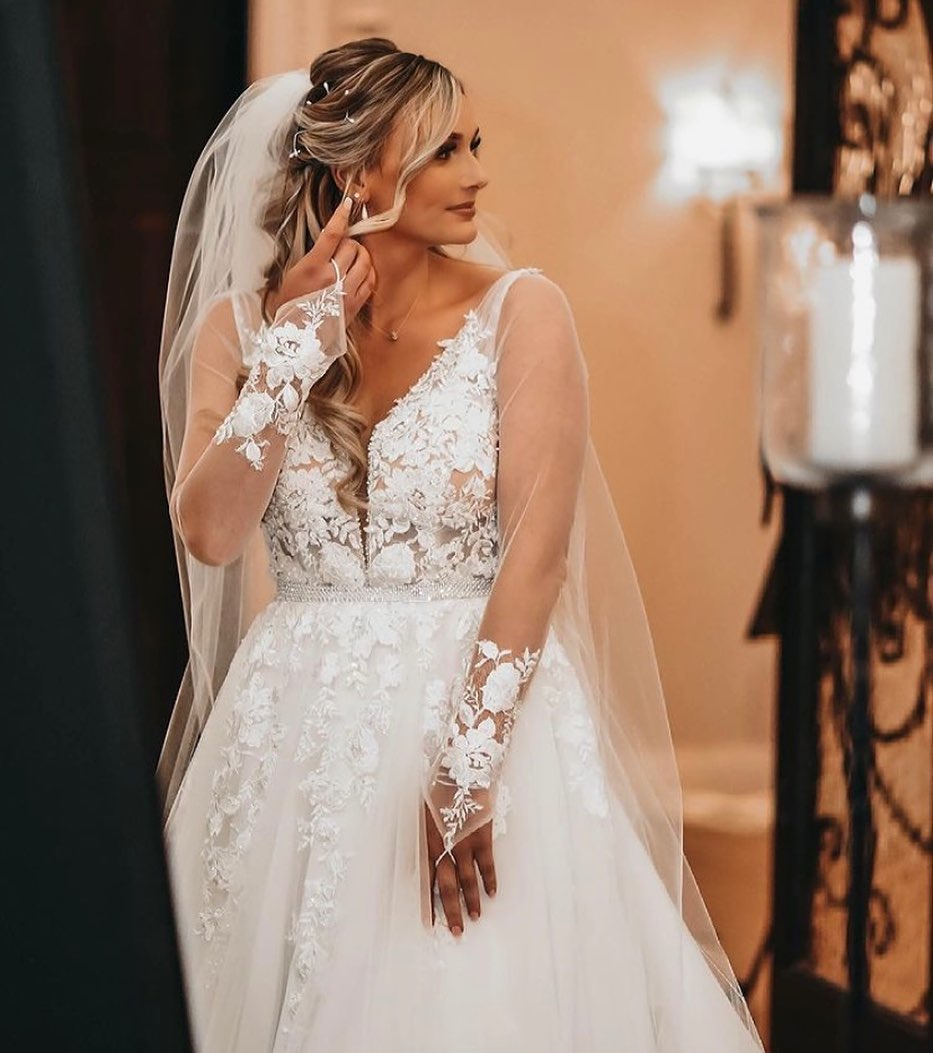 bridal seamstress consultation